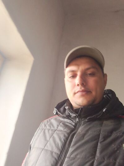  ,   Artem, 30 ,   ,   , c , 