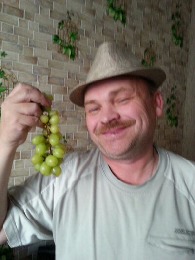  ,   Sergei, 54 ,   ,   , c , 