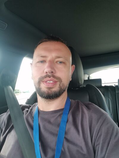  ,   Sergio, 36 ,   , 