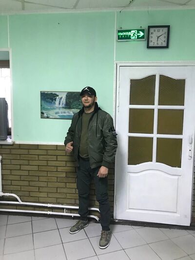  ,   Aman, 28 ,   c 