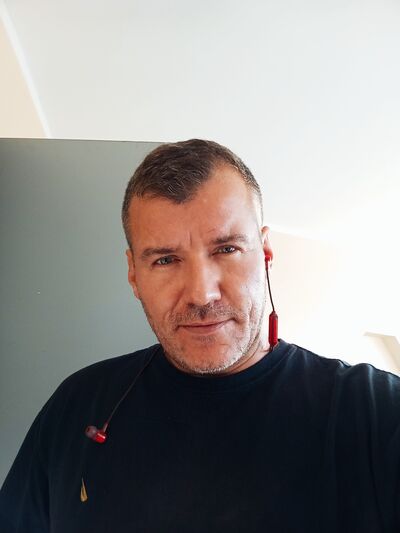  ,   Jevgeni, 45 ,   ,   