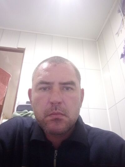  ,   Sergey, 44 ,   ,   