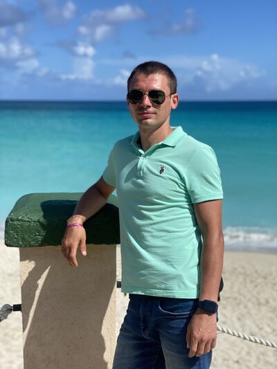  ,   Artem, 35 ,   ,   , c 
