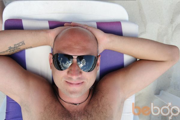  ,   DEN, 48 ,  