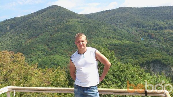  ,   Vlad, 37 ,   