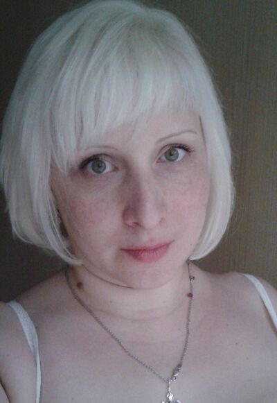  ,   Lili, 40 ,   ,   , c 