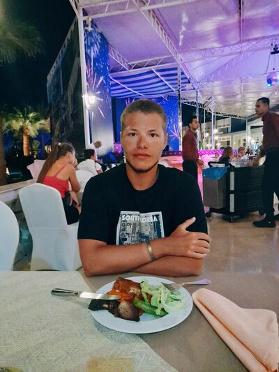  -,   Nikolay, 24 ,   ,   , c 