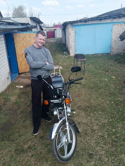   ,   Mikhail, 32 ,   ,   