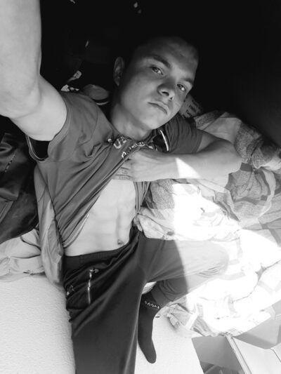  ,   Anton, 30 ,   ,   , c 