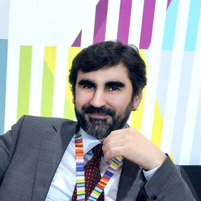  ,   Vakkar  Xali, 44 ,   ,   , c 