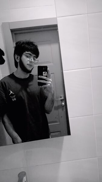  ,   Shahrom, 23 ,   ,   
