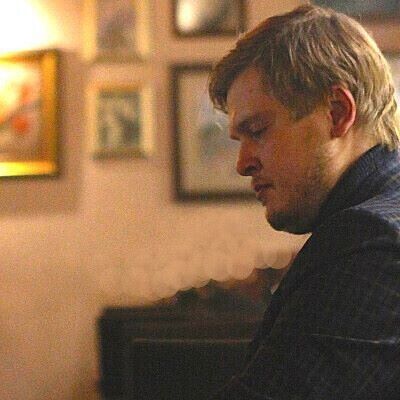  ,   Nikolay, 35 ,   ,   , c 