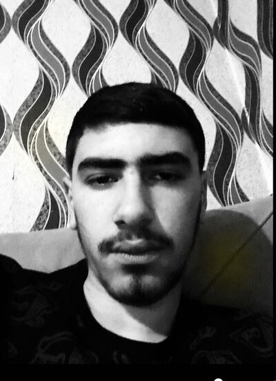 ,   Armen, 19 ,   ,   