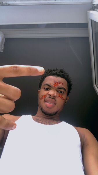  ,   Montez, 24 ,   ,   