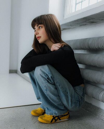 ,   Liza, 25 ,   ,   , c 