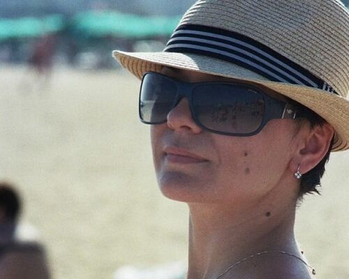  ,   Woman, 49 ,   ,   , c 