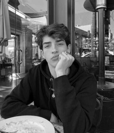  ,   Archee, 23 ,   ,   