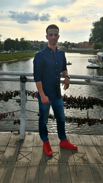  ,   Oleg, 37 ,   ,   