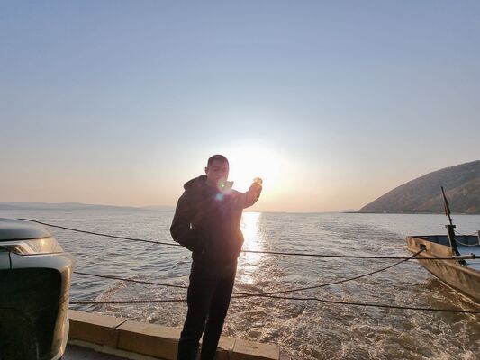  ,   Denis, 37 ,   ,   , c 