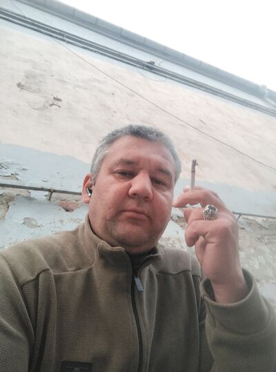  ,   Bexruz, 39 ,   ,   