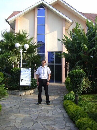   ,   Denis, 38 ,   ,   , c , 