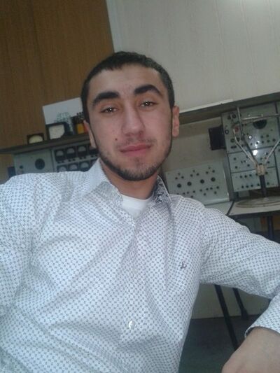 --,   Murad, 34 ,   ,   , c 