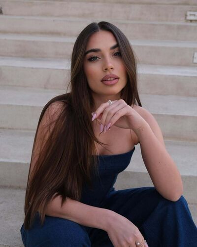  ,   Dasha, 23 ,   ,   