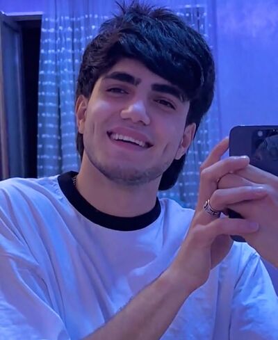  ,   Adamchik, 28 ,   ,   