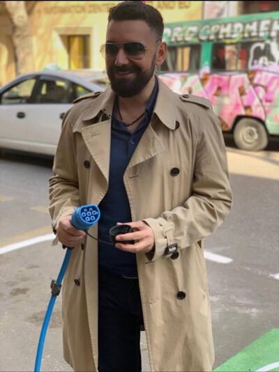  Beverly Hills,   Alex, 39 ,   ,   