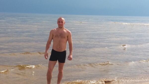  -,   Aleksandr, 40 ,   