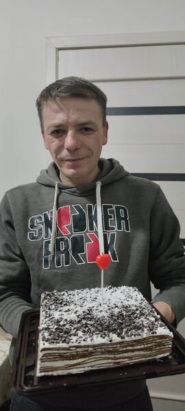  ,   Sergiu, 37 ,   ,   