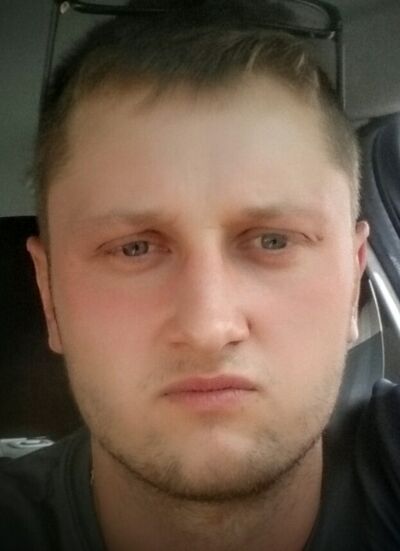  ,   Aleksandr, 32 ,   
