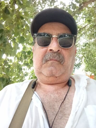  ,   Ali, 62 ,   ,   