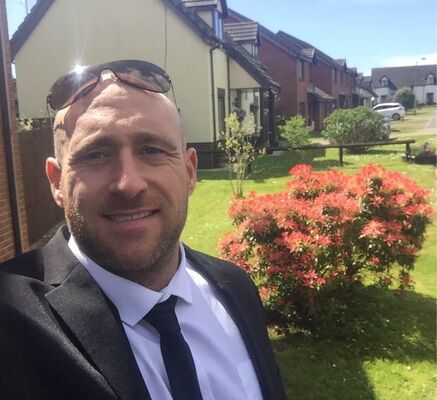  South English,    , 41 ,   ,   