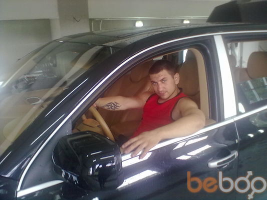  ,   Victor, 35 ,   ,   , c 