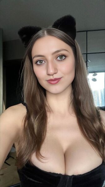  ,   Maria, 28 ,   ,   