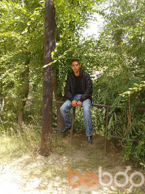  ,   Vlad, 31 ,   