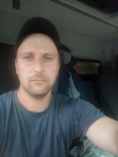  ,   Aleksey, 37 ,   ,   