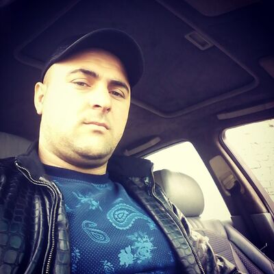  ,   Eldar, 42 ,   ,   