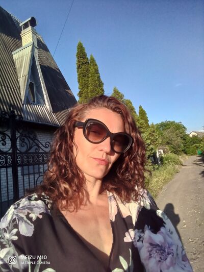  ,   Viktoriya, 42 ,   ,   