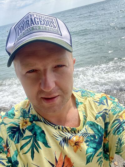  ,   Pavel, 29 ,   ,   