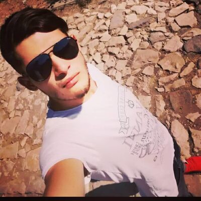  ,   Muro, 23 ,   ,   , c 