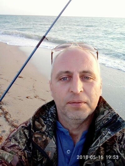  ,   Sasha, 51 ,   