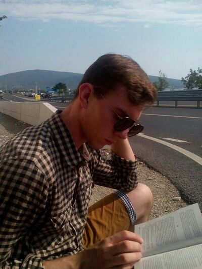  ,   Ivan, 26 ,  