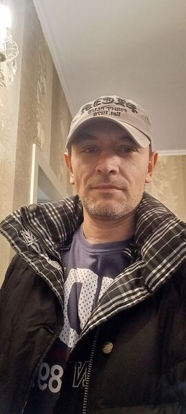  ,   Alex, 46 ,   ,   , c 