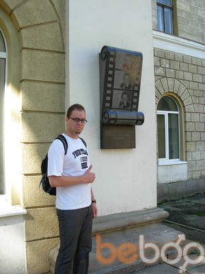  ,   Peter, 37 ,     , c 