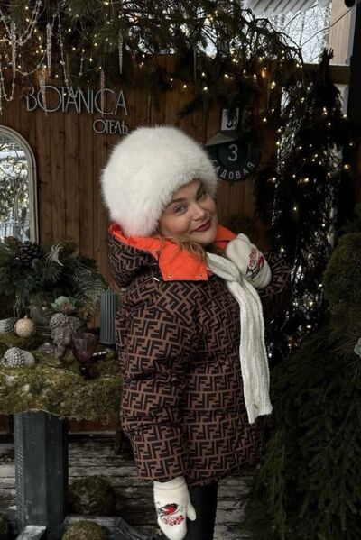  ,   Govanna, 56 ,   c , 