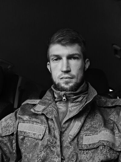  --,   Maks, 32 ,   ,   