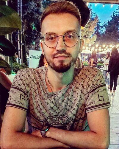  ,   Cornel, 31 ,   ,   