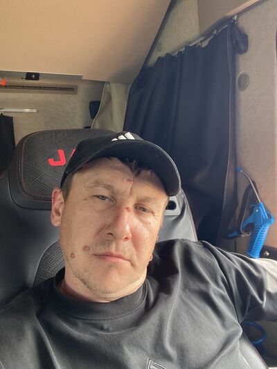  --,   , 43 ,     , c 